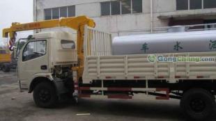 供應(yīng)東風6.3噸三節(jié)直臂隨車吊 高效物流運輸與清障作業(yè)的得力助手